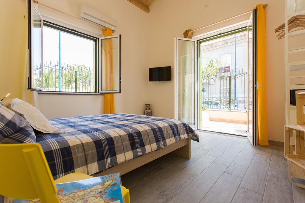 Nonna Anna Rooms Палермо Екстериор снимка