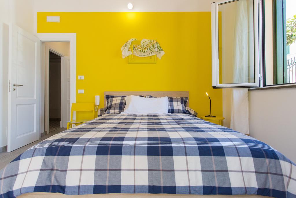 Nonna Anna Rooms Палермо Екстериор снимка