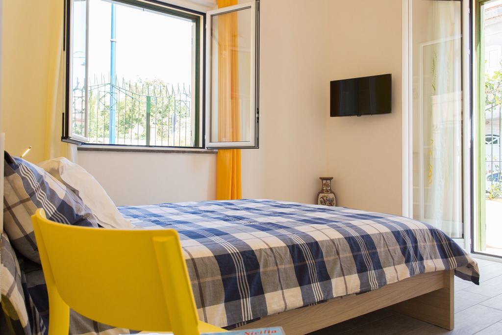 Nonna Anna Rooms Палермо Екстериор снимка